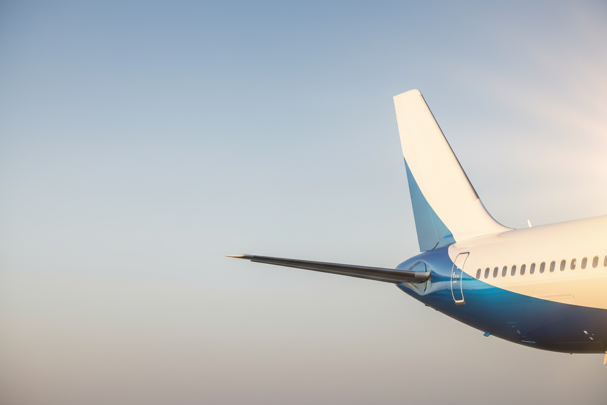 Imagen sencilla de repintado de aviación